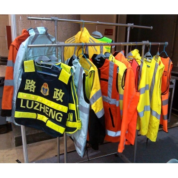建筑工地反光马甲颜色代表什么