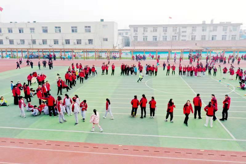 安徽小学冲锋衣换装图(图3)