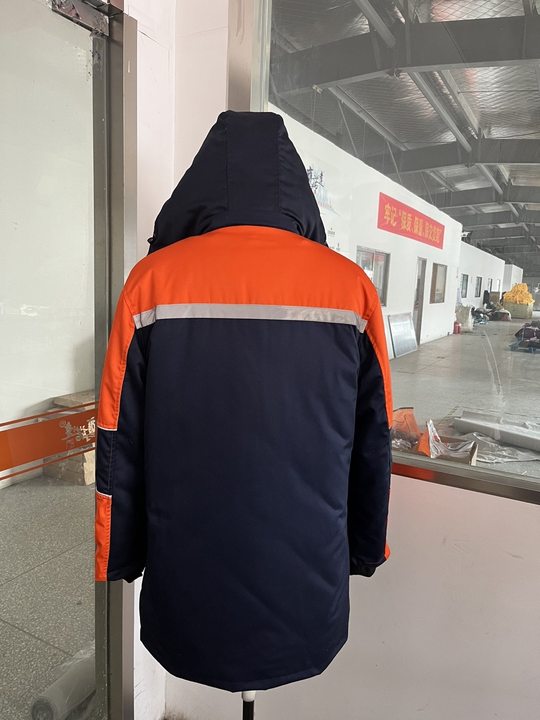 晨浩能源冬季棉服(图4)